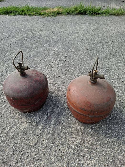 Газови бутилки 5л  2 броя-20€
