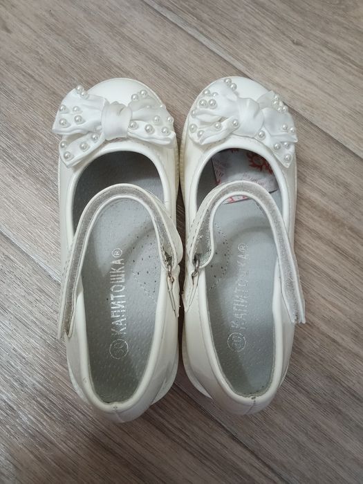 Туфли для девочки размер 30