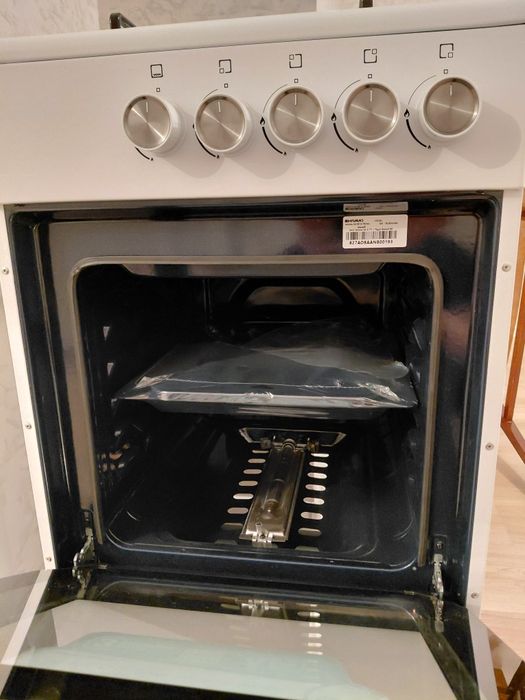 Продам новую кухонный плиту.