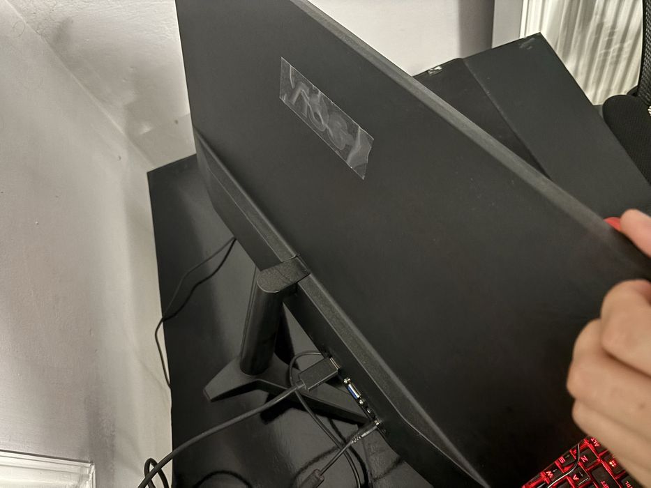 Monitor 75hz.