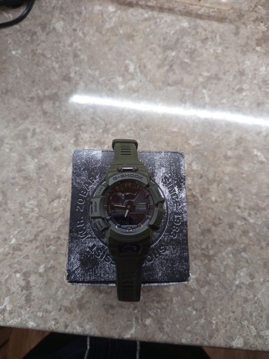 Casio  g - shock