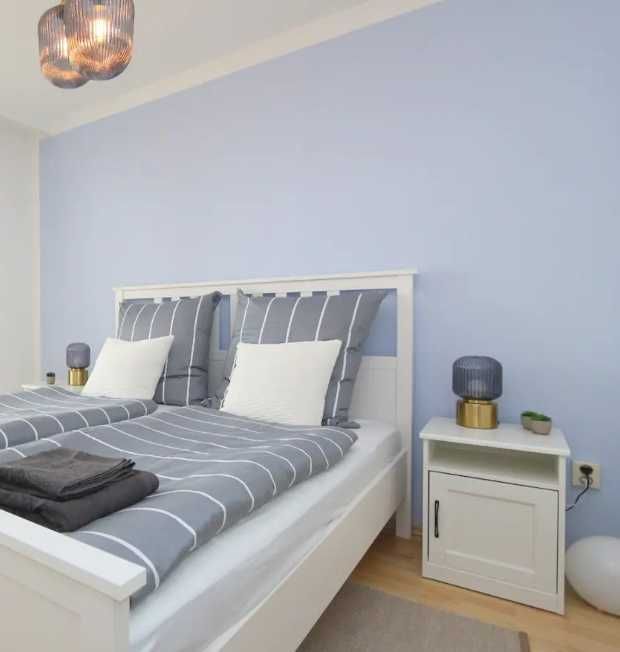 Дава се под наем Четиристаен апартамент в Пловдив, Център - 101 кв.м за 330 € - Снимка #1