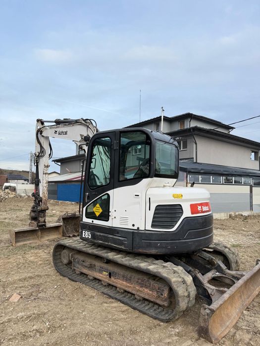 Miniexcavator BOBCAT E85 9Tone, AN 2014