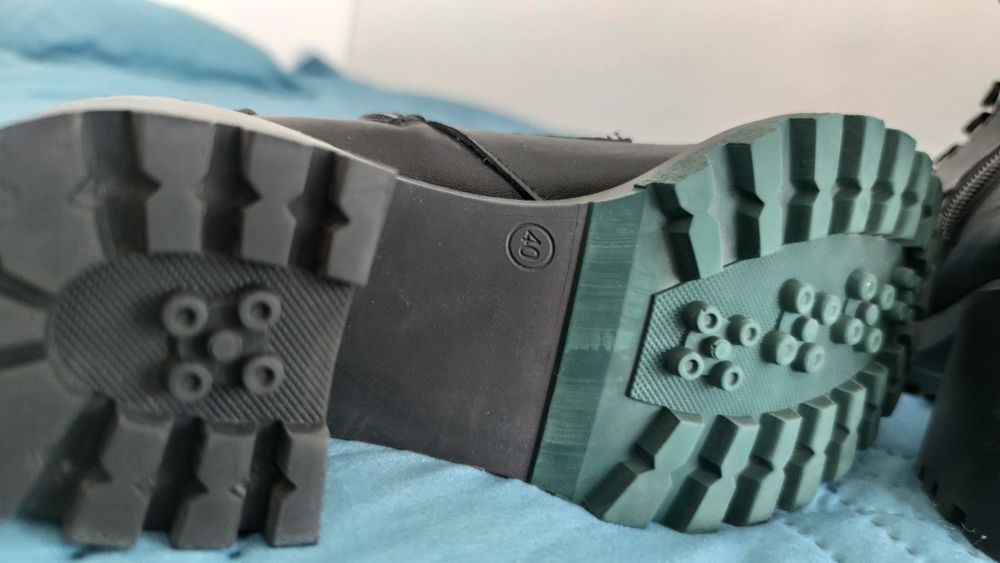 Дамски зимни боти