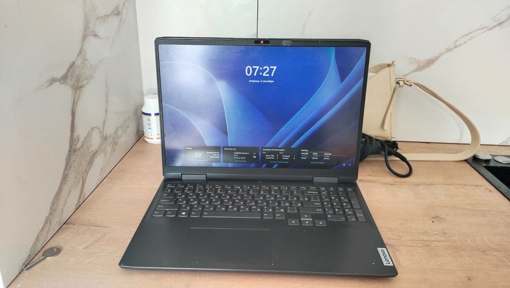 Продаю игровой ноутбук Lenovo