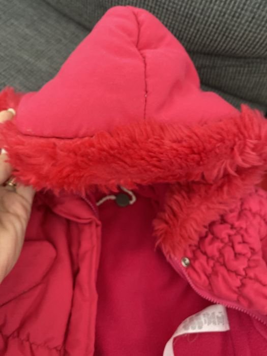 Geaca fetite roz cu gluga