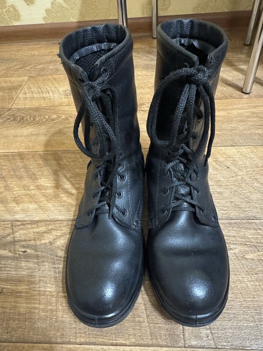Берцы летние 43 р и рабочие ботинки 41 р