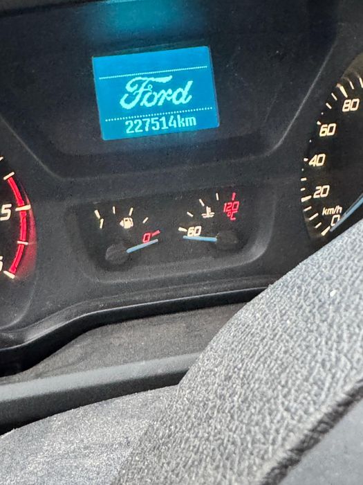 Ford tranzit  cu 7 locuri