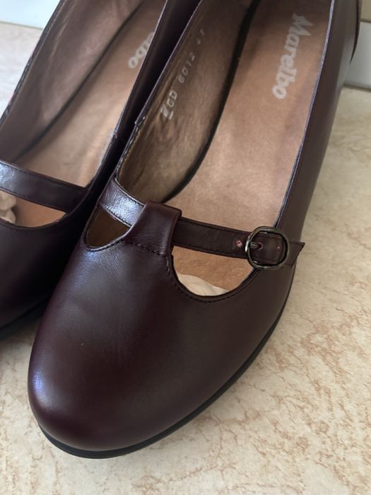 Pantofi din piele naturala ! Marimea 41 ! Noi !