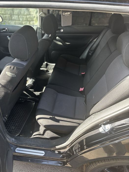 Голф mk4 2002г..