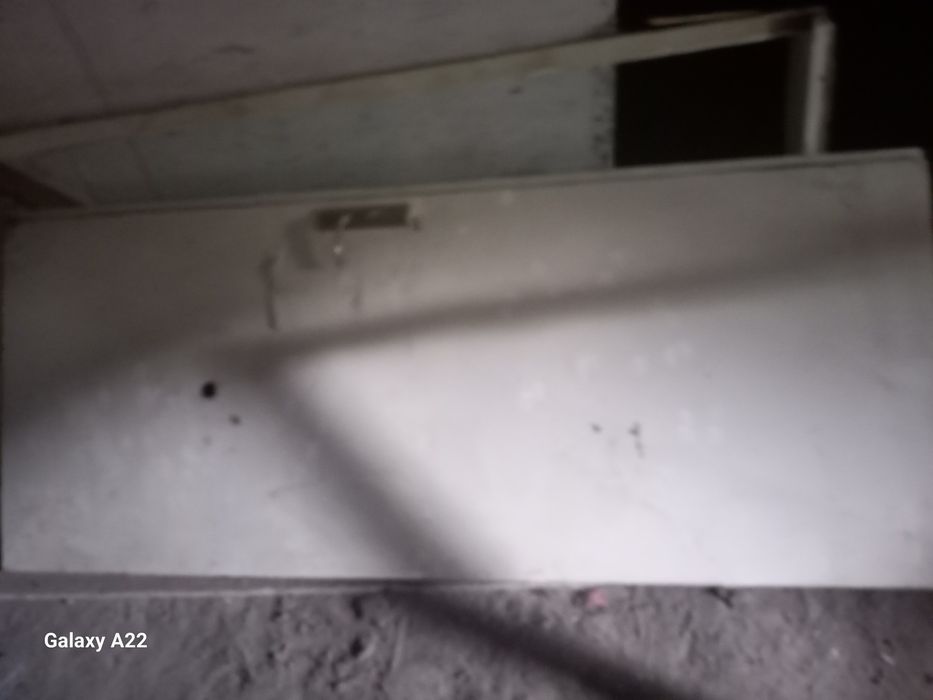 Дверь прочная железная