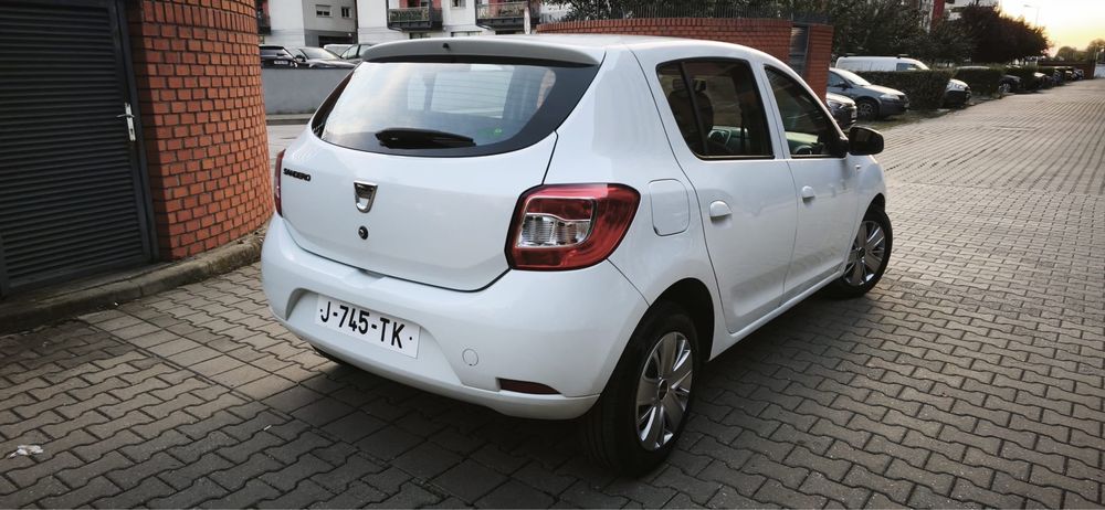 Dacia Sandero,1,5 diesel,2015,Navigatie,Euro5