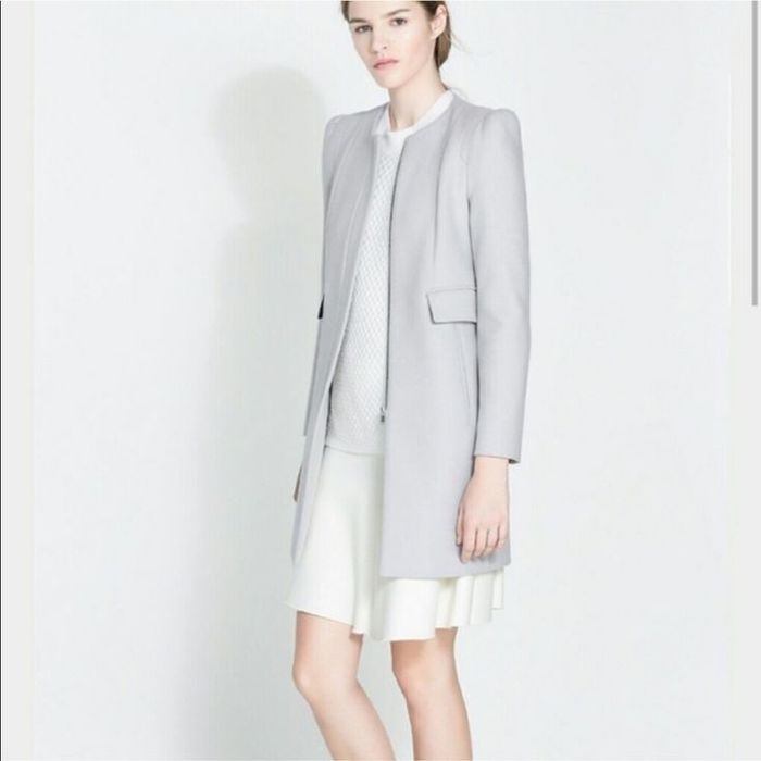Вълнено палто Zara