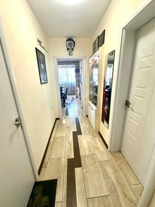 Продава се Тристаен апартамент в Бургас, Славейков - 65 кв.м за 1539 €/кв.м - Снимка #4