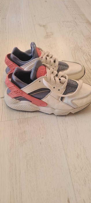 Маратонки nike 36.5
