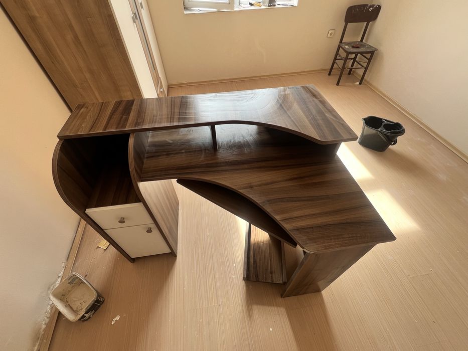 Бюро за компютър