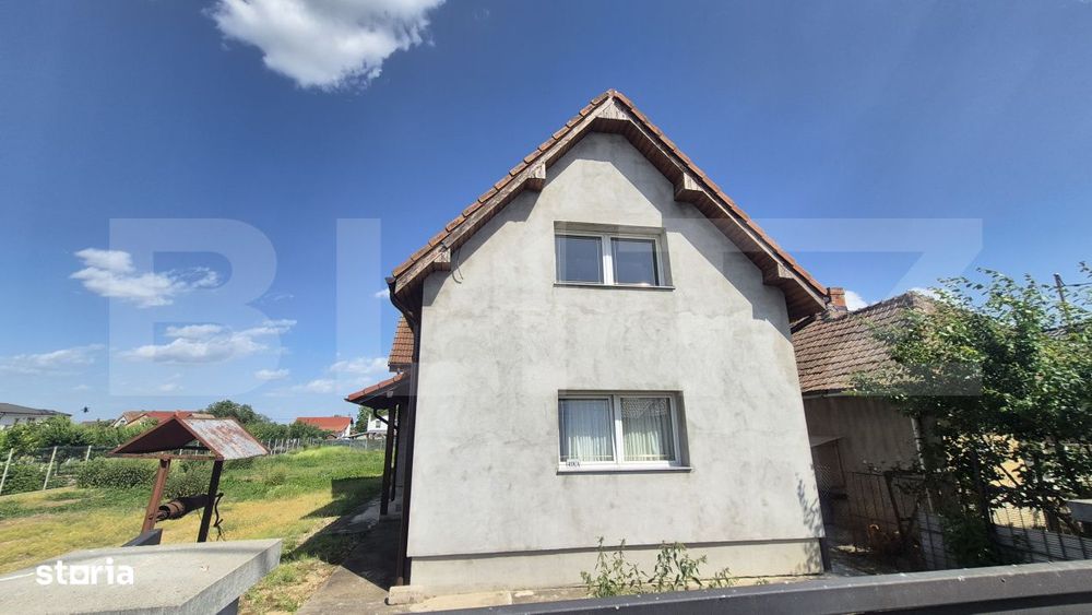 Casa cu 3 dormitoare de vanzare, 150 mp, teren 1345 mp, zona Lazuri
