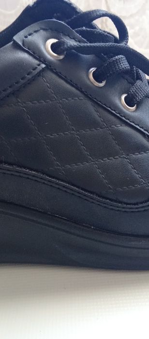 Дамски ортопедични обувки- черни