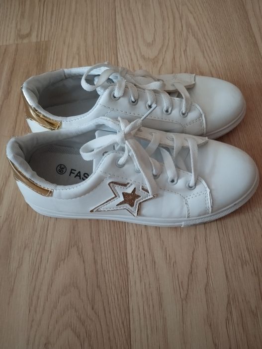 Pantofi sport nr. 37