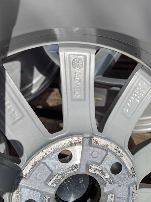 16 цола 5 х 112 мм Фолксваген / Шкода / Сеат - 6,5 Инча / ЕТ 46