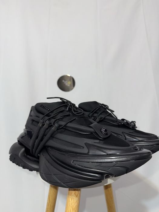 Adidasi premium Balmain Unicorn negrii 41-43