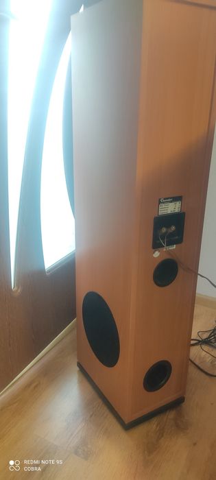 Продавам подови колони Thunder