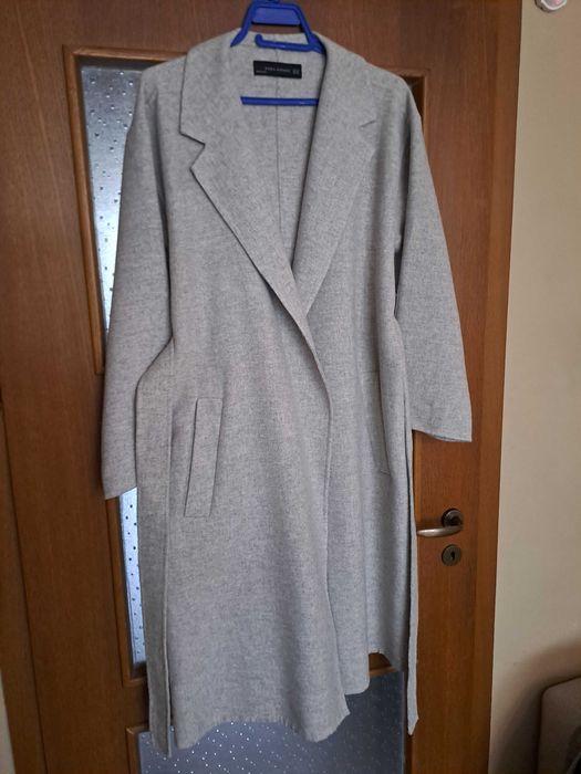 Дамско вълнено палто на ZARA