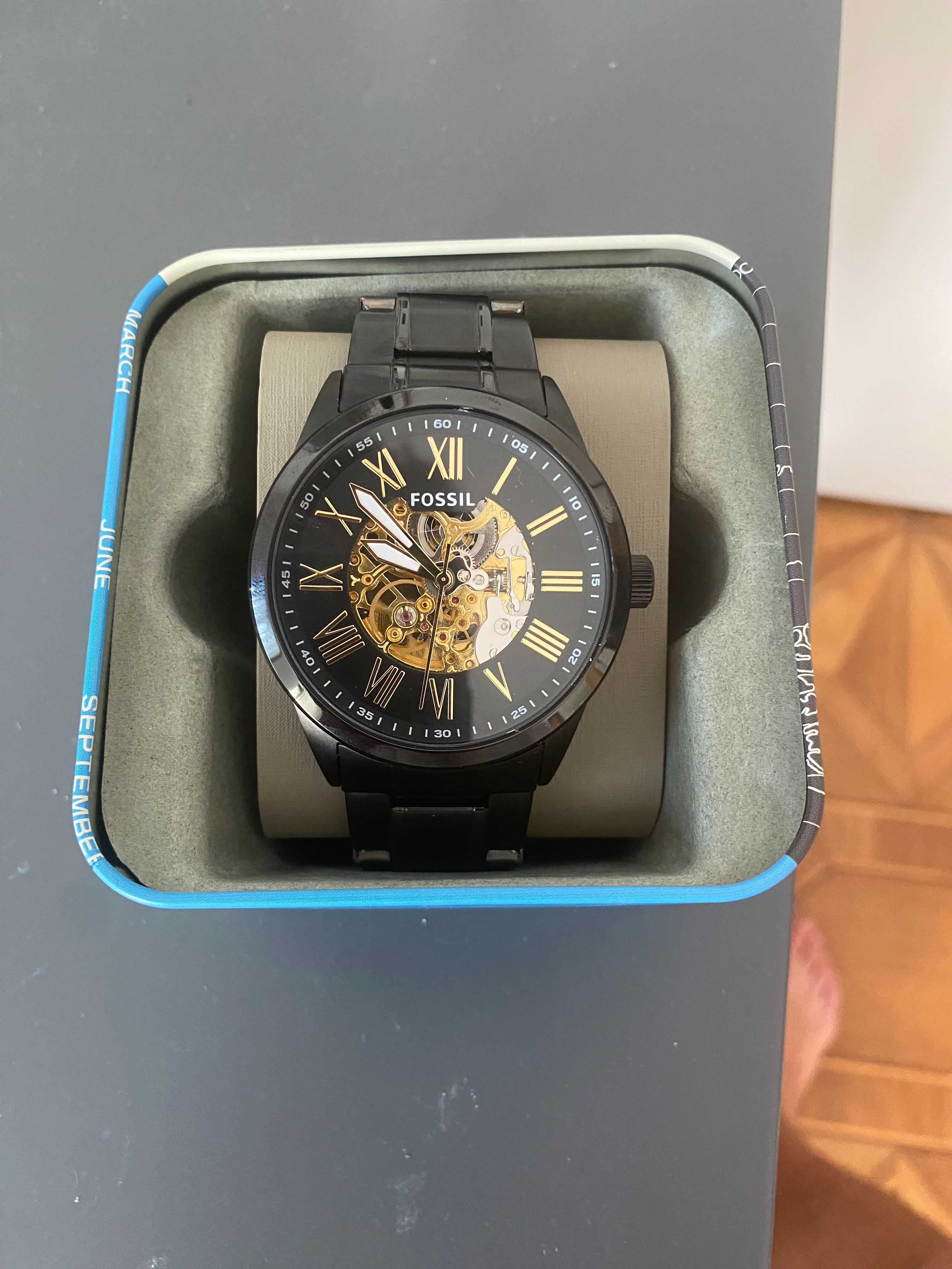 Fossil flynn online bq2092