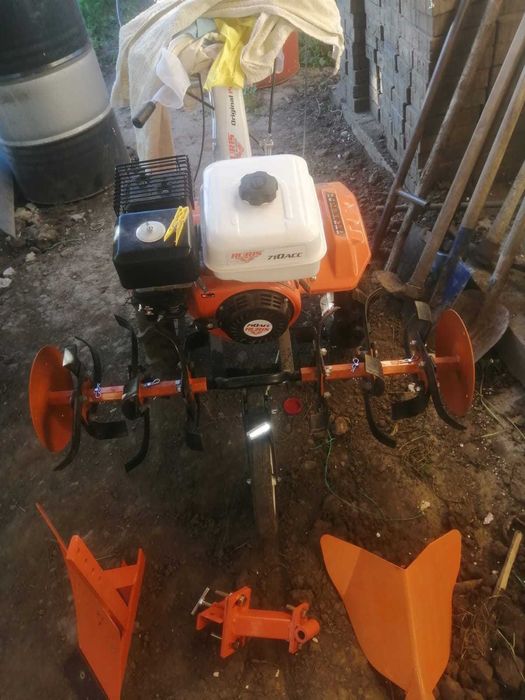 Motocultor Ruris 710K, 8.5 CP, 3 viteze + accesorii (in garantie)