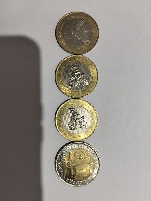 Манета сатылады. Әр бірі 7000 тг.