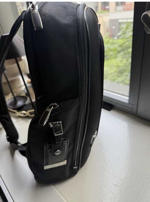 рюкзак TUMI Arrivé LARSON BACKPACK Black