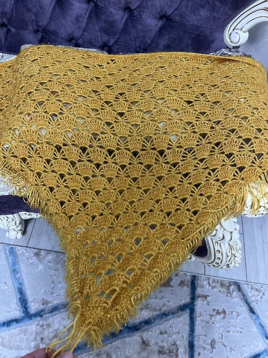 Шаль ручной работы