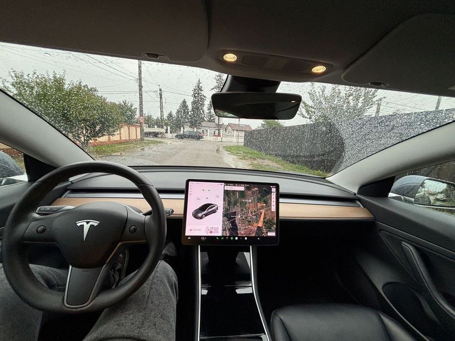 Tesla Model 3 Tesla Model 3 SR+, garantie baterie Decembrie 2027