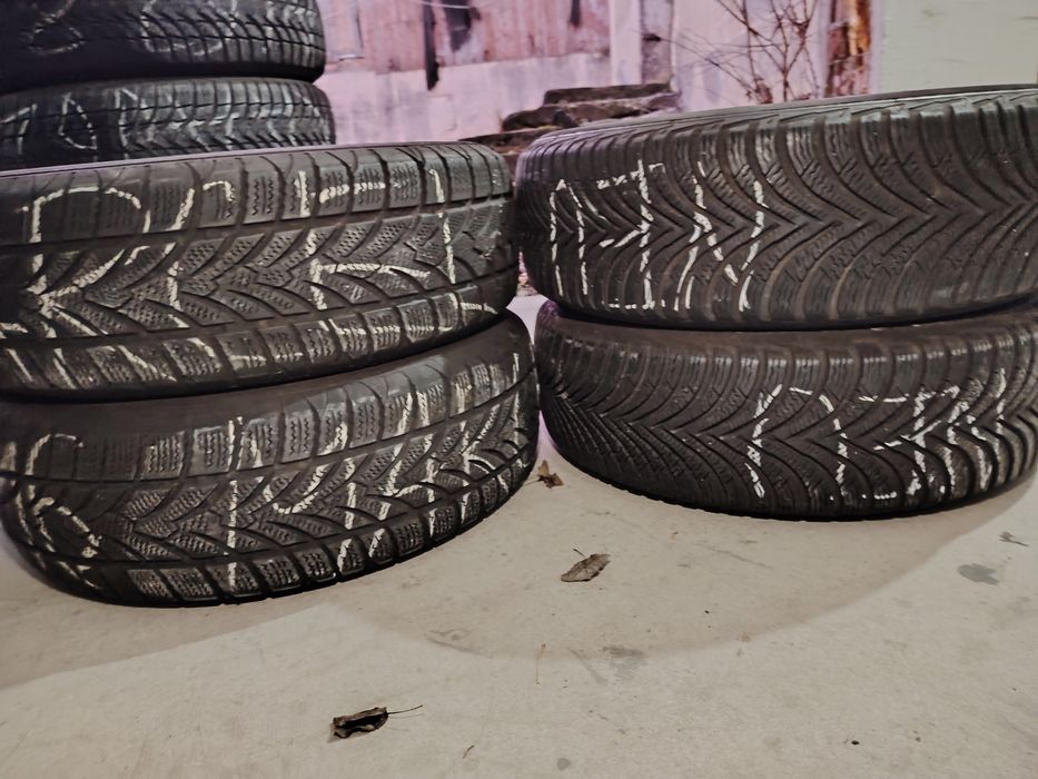 Cauciucuri 195 65 15 iarna