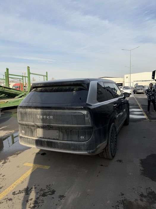 Zeekr 9x ultra 70kw  Qoraga Oq full