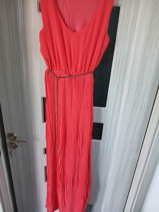 Rochie elegantă de damă M