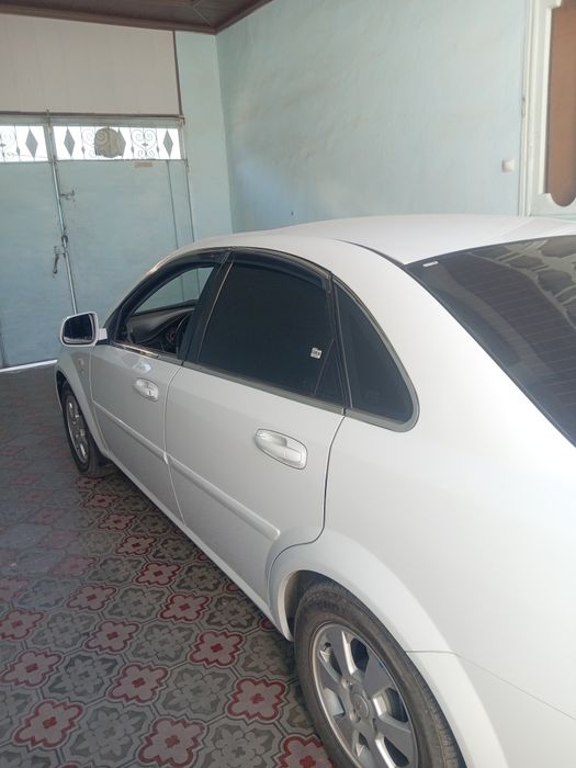 Дехкончилик сотилади