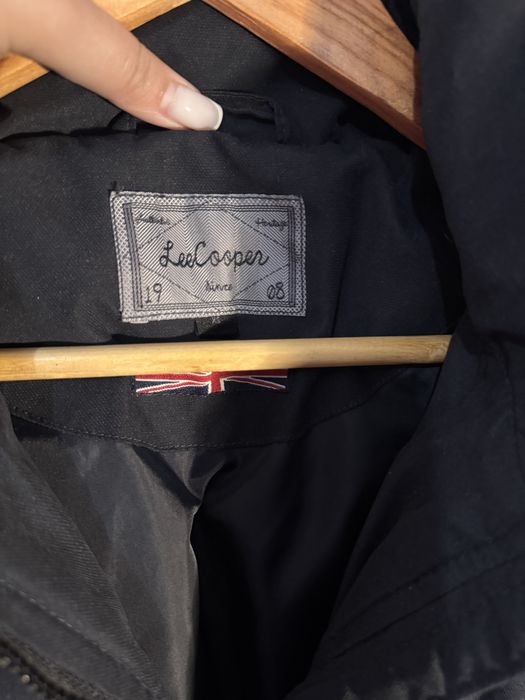 Geaca scurtă, groasă, de iarnă, cu glugă, Lee Cooper, XS