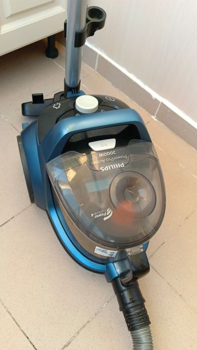 Пылесос Philips 2000W