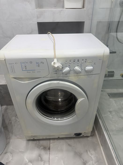 Продам стиральную машину бу