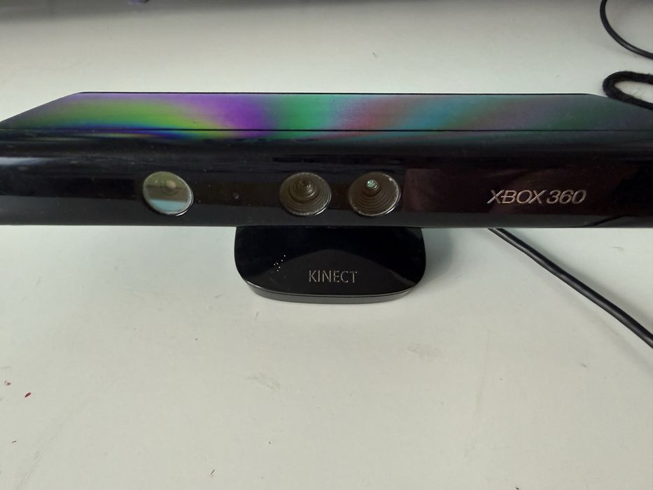 Vand Xbox 360 (pretul nu se negociaza )