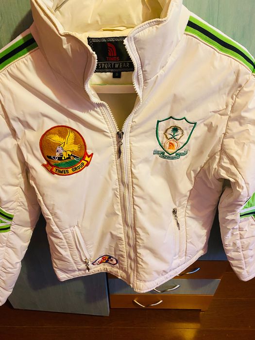 Geaca călduroasă din fâs pt iarna