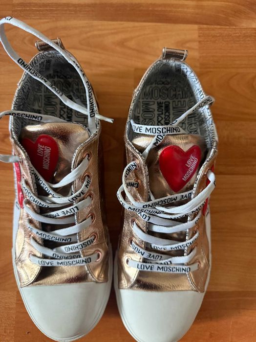 Кецове Love Maschino