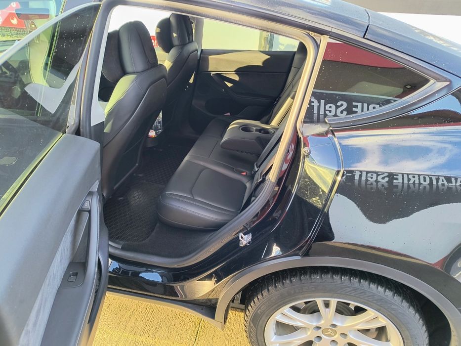 Tesla Model Y LR AWD 12/2022 TVA inclus deductibil