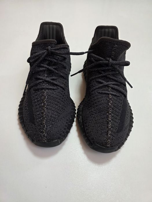 Adidas Yeezy Boost 41 1/3 de bărbați