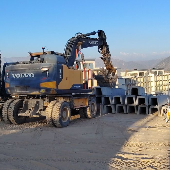 Ekskavator volvo ewe 140 e
