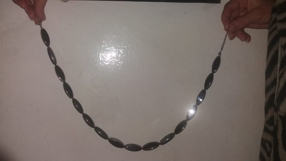 комплект браслет и ожерелье.