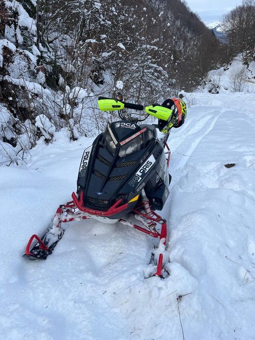 Snowmobile Polaris Pro Rmk 800 de 175cp cu toba sport !