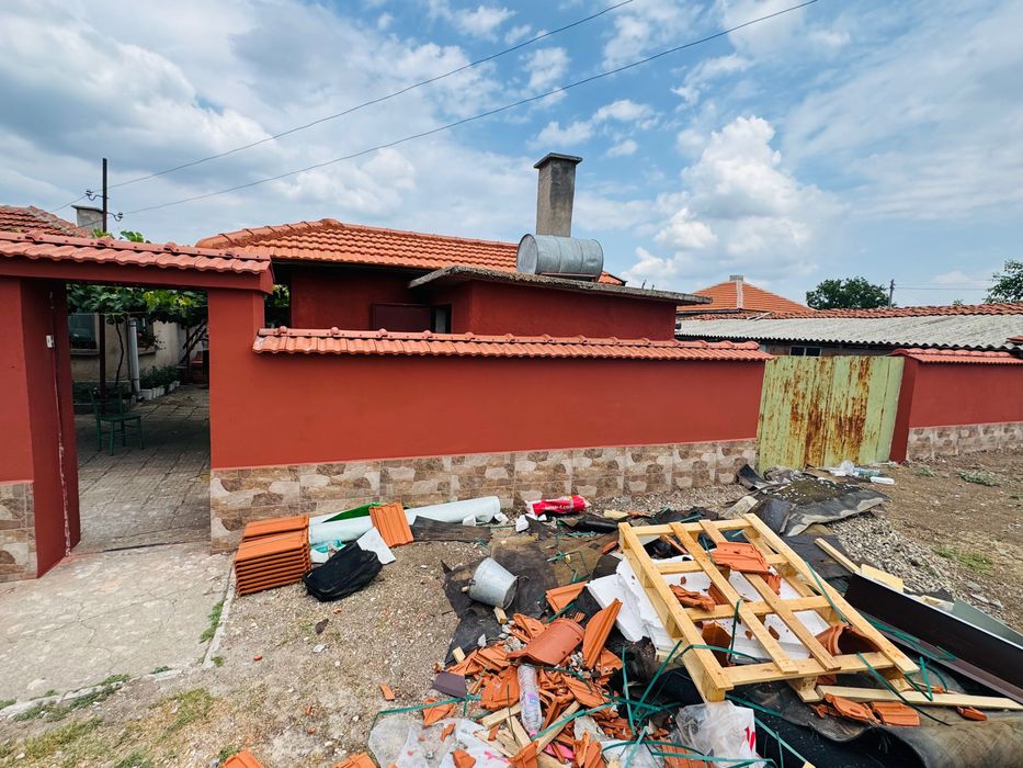 Ремонт на покриви и много други услуги