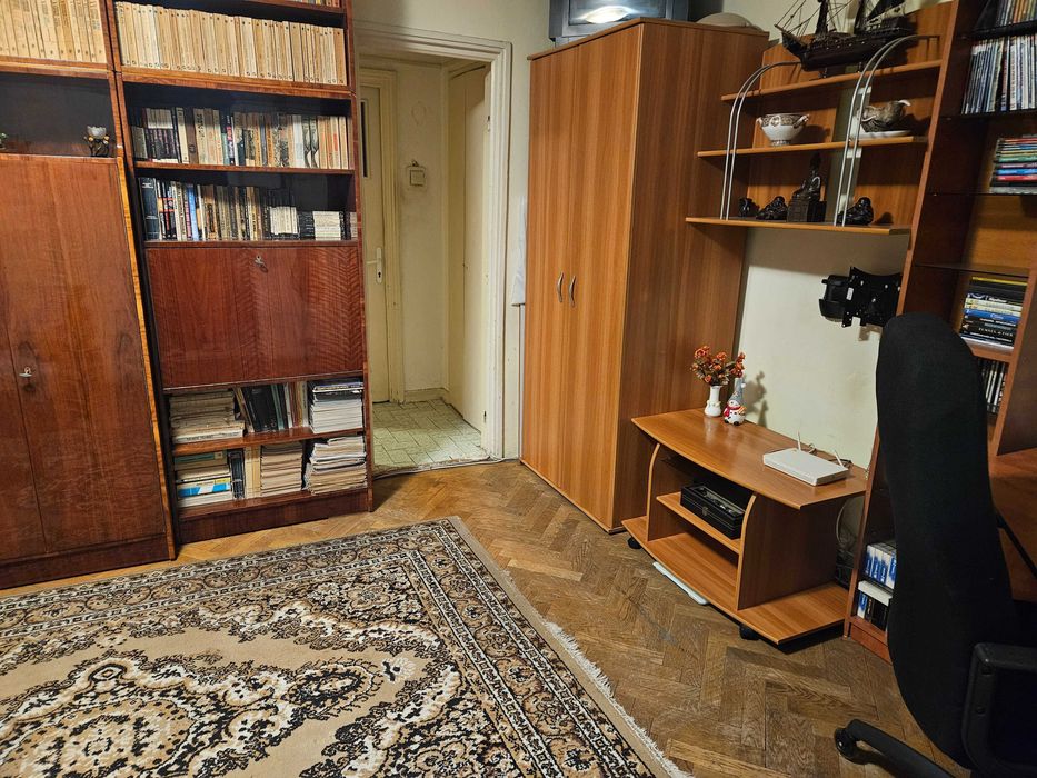 Apartament cu 3 camere semidec. Tiglina 1 et.2/4